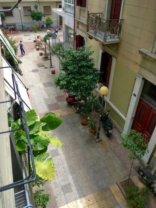 Nice& Cozy Flat 1Min From The Heart Of Athens.Wifi Exterior photo