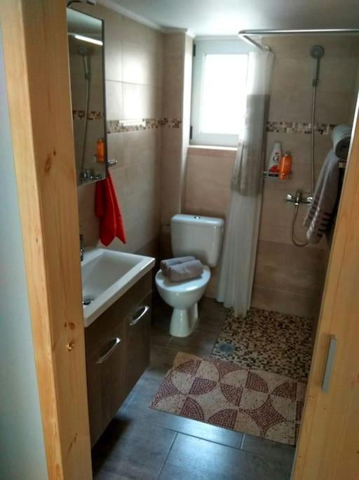 Nice& Cozy Flat 1Min From The Heart Of Athens.Wifi Exterior photo